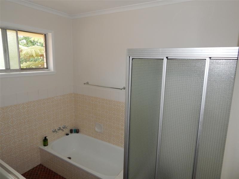 5 York Court, Albany Creek QLD 4035