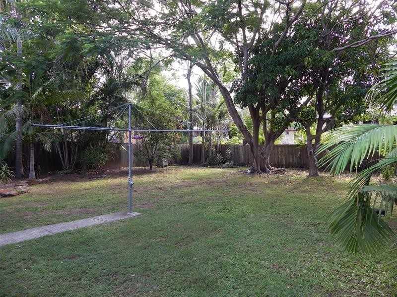 5 York Court, Albany Creek QLD 4035