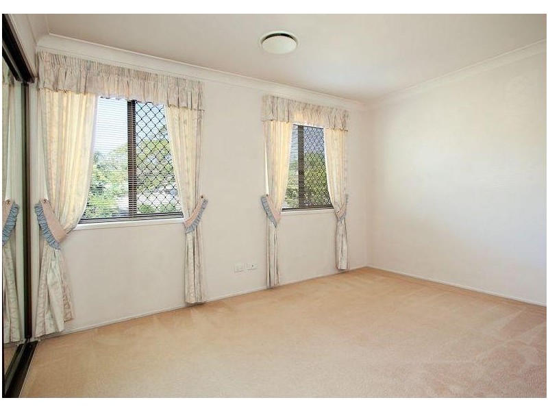 16 The Boulevard, Albany Creek QLD 4035