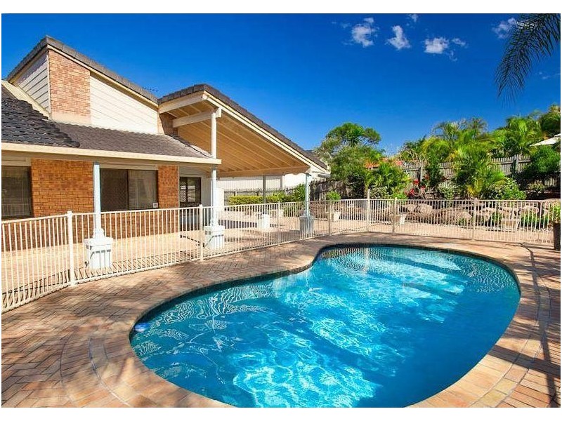 16 The Boulevard, Albany Creek QLD 4035