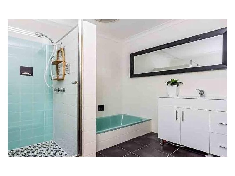 668 Robinson  Road, Aspley QLD 4034