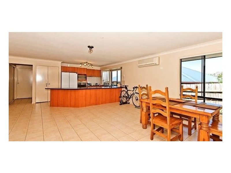 116 Saraband Drive, Eatons Hill QLD 4037