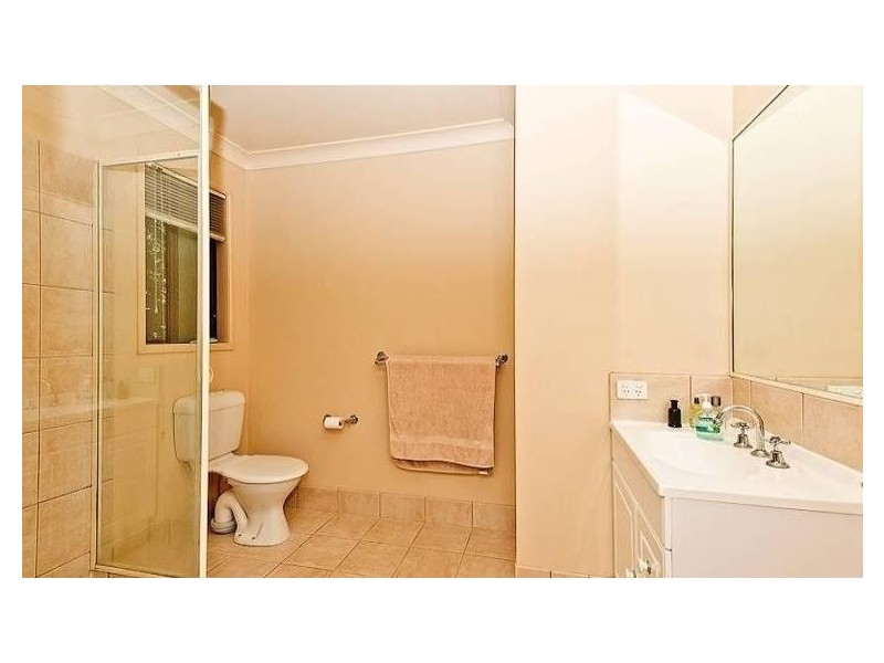 116 Saraband Drive, Eatons Hill QLD 4037