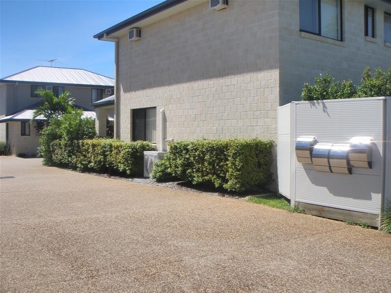 4/118 Samsonvale Road, Strathpine QLD 4500