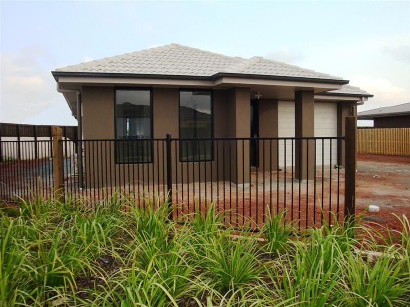 1 Tribeca Circuit, North Lakes QLD 4509