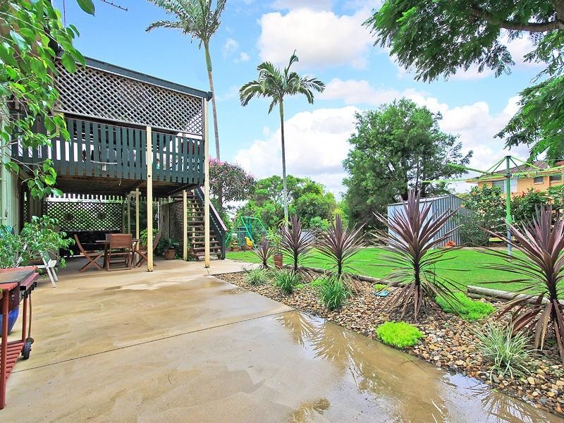 11 Currajon Street, Brendale QLD 4500