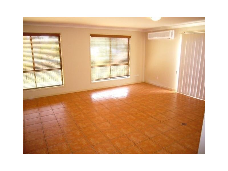 1 Excelcia Court, Eatons Hill QLD 4037