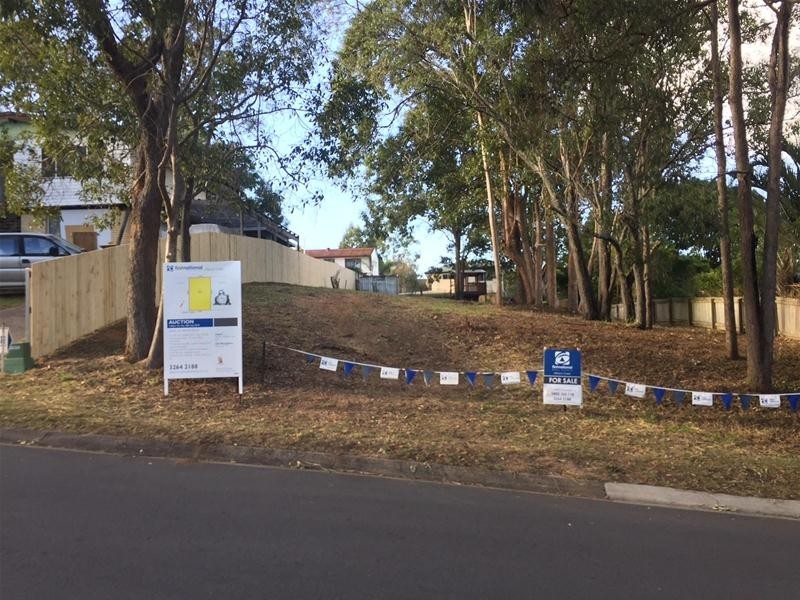 31 Leckmy Street, Ferny Grove QLD 4055