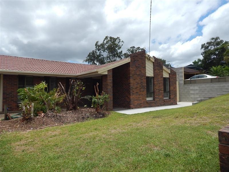 1 Flamingo Drive, Albany Creek QLD 4035