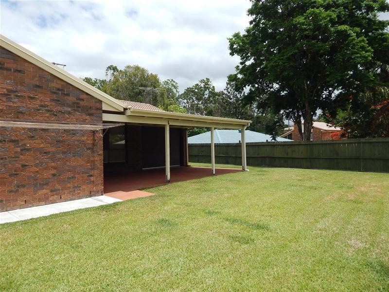 1 Flamingo Drive, Albany Creek QLD 4035