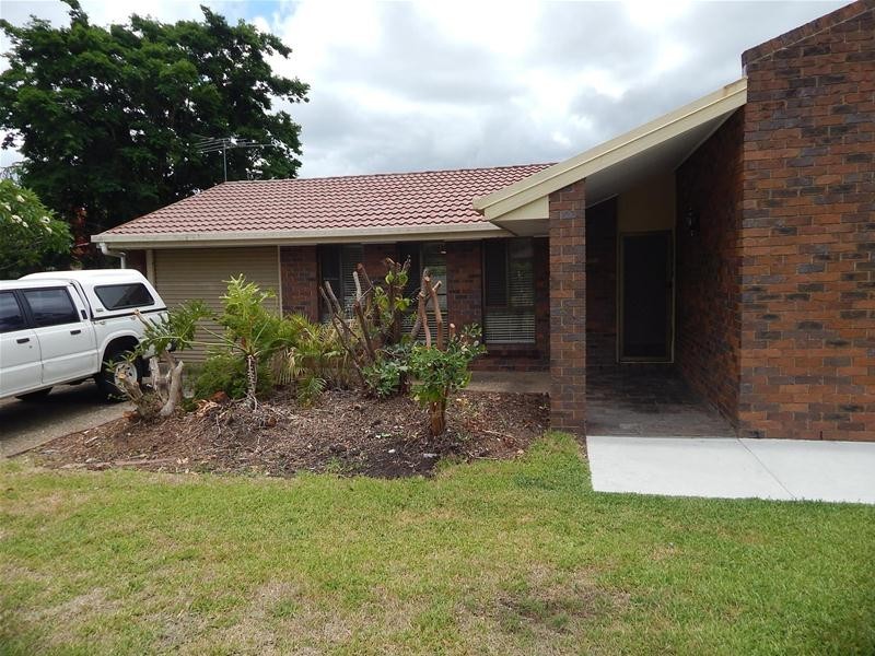 1 Flamingo Drive, Albany Creek QLD 4035