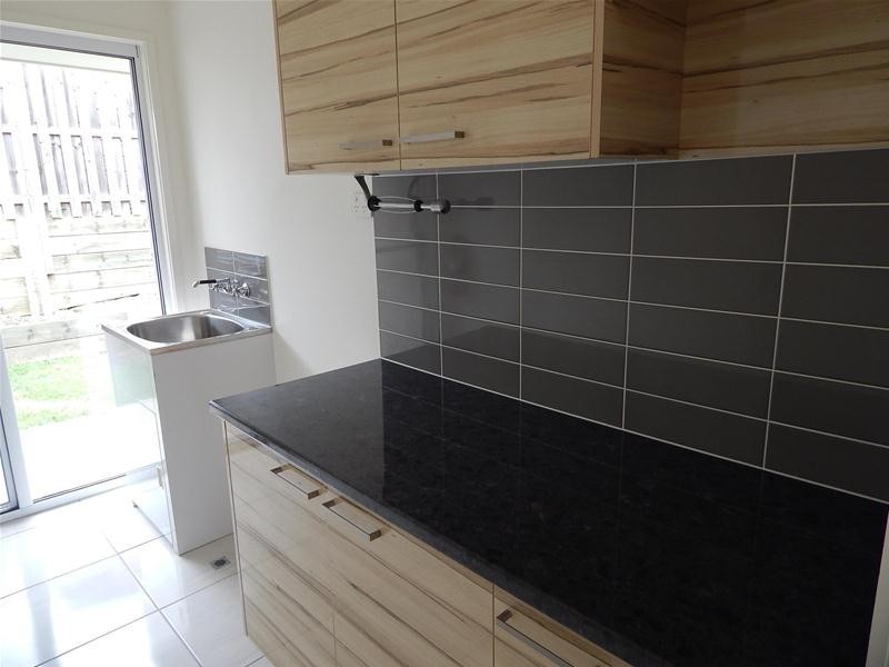 Eatons Hill QLD 4037