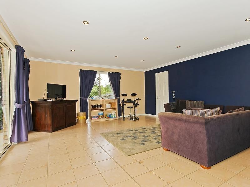 78 Cressbrook Drive, Albany Creek QLD 4035