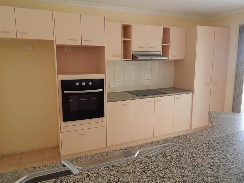 70 Gilford Crescent, Albany Creek QLD 4035