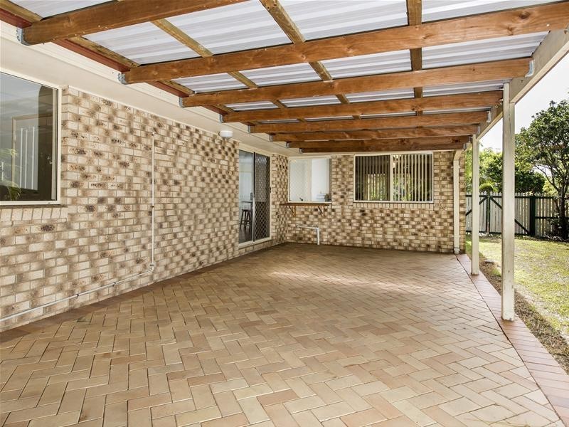 59 Saraband Drive, Eatons Hill QLD 4037