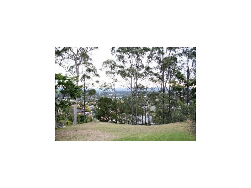 35 Minerva Court, Eatons Hill QLD 4037