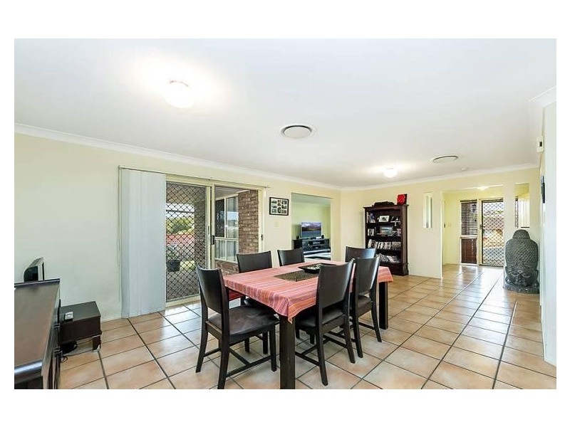 6 Wuruma Place, Albany Creek QLD 4035