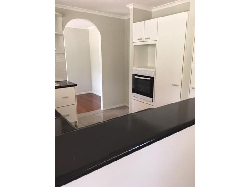 4 Windemere Court, Albany Creek QLD 4035