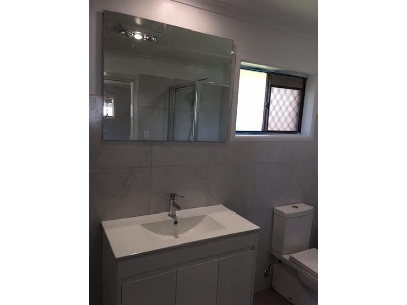 4 Windemere Court, Albany Creek QLD 4035