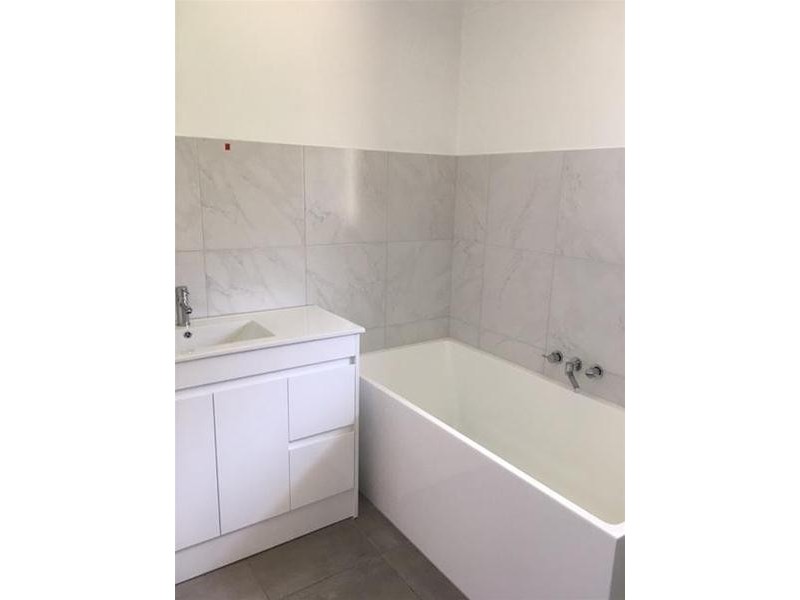 4 Windemere Court, Albany Creek QLD 4035