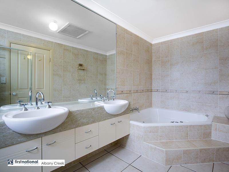 23 Pardalote Place, Cashmere QLD 4500