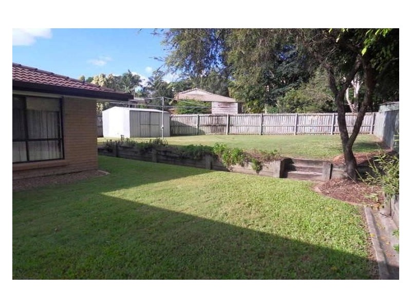 33 Challinor Drive, Albany Creek QLD 4035