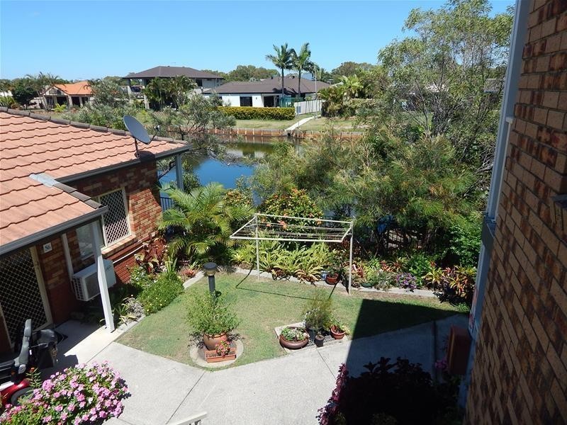 3/56 Biggs Avenue, Beachmere QLD 4510