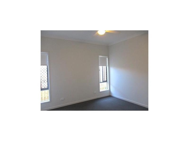 11 Serendipita Street, Bridgeman Downs QLD 4035