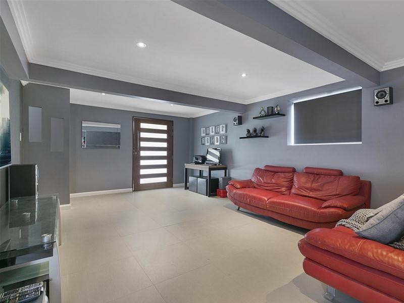 5 Maud Street, Albany Creek QLD 4035