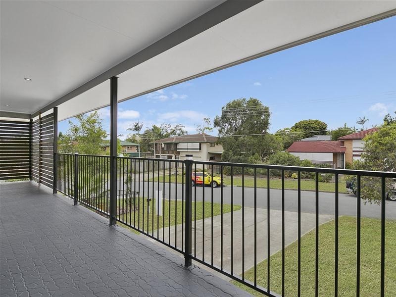 5 Maud Street, Albany Creek QLD 4035