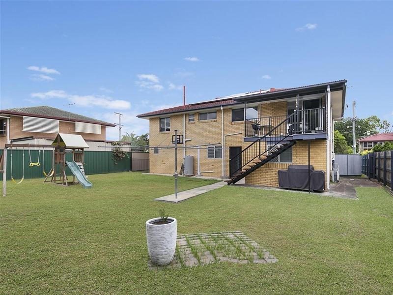 5 Maud Street, Albany Creek QLD 4035