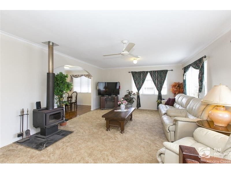 8 Heatherlea Street, Brendale QLD 4500