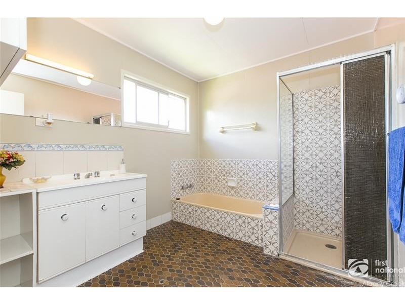 8 Heatherlea Street, Brendale QLD 4500