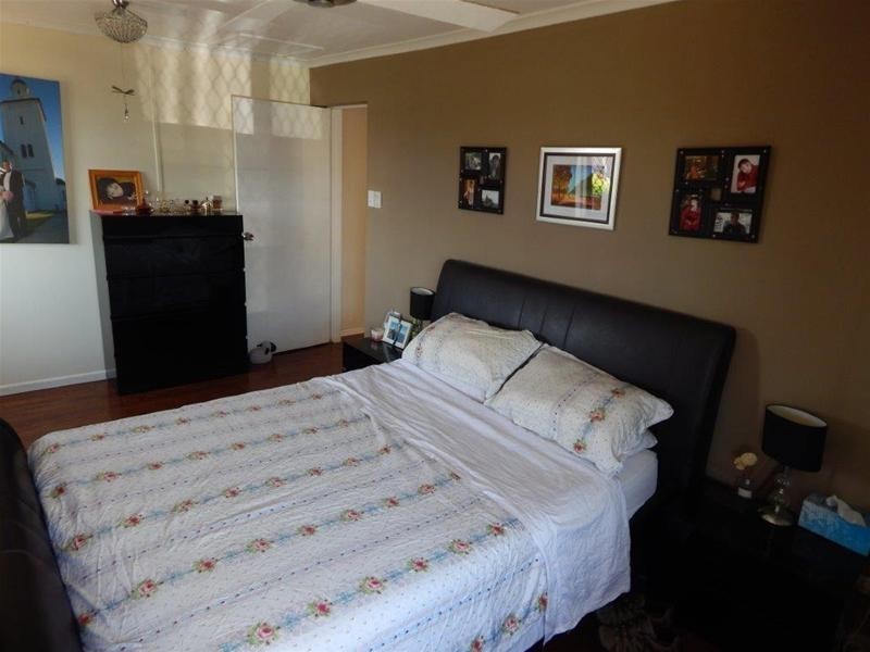 743 South Pine Road, Albany Creek QLD 4035