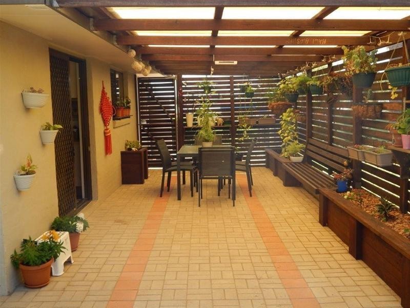 743 South Pine Road, Albany Creek QLD 4035