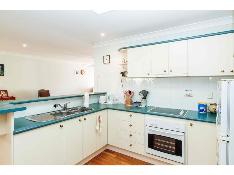 42/24 Faheys Road East, Albany Creek QLD 4035