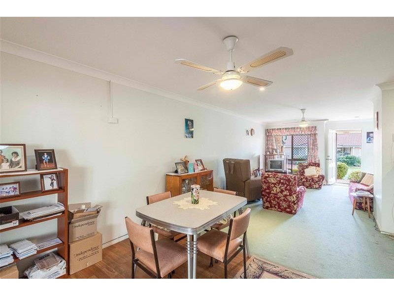 42/24 Faheys Road East, Albany Creek QLD 4035