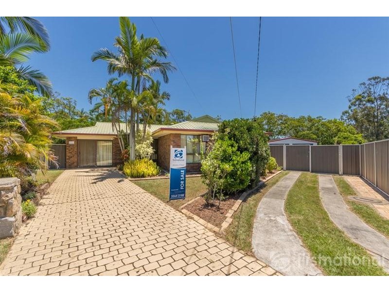 42 Willow Street, Albany Creek QLD 4035