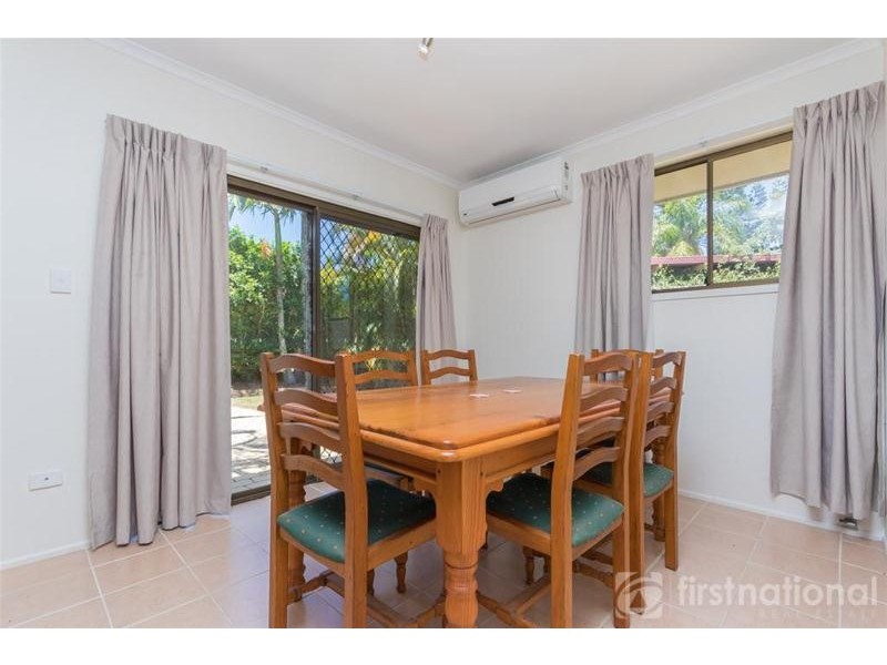 42 Willow Street, Albany Creek QLD 4035