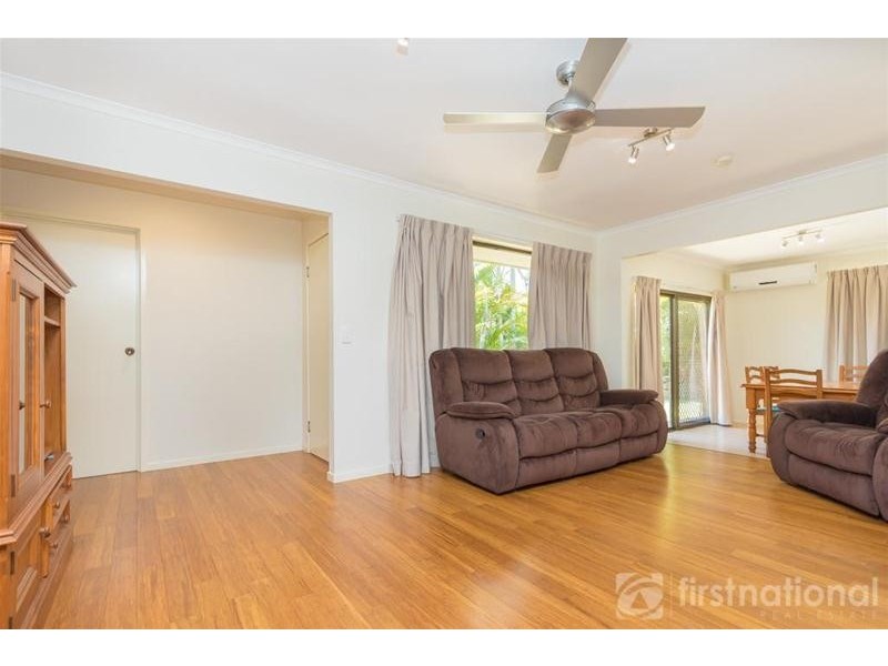 42 Willow Street, Albany Creek QLD 4035