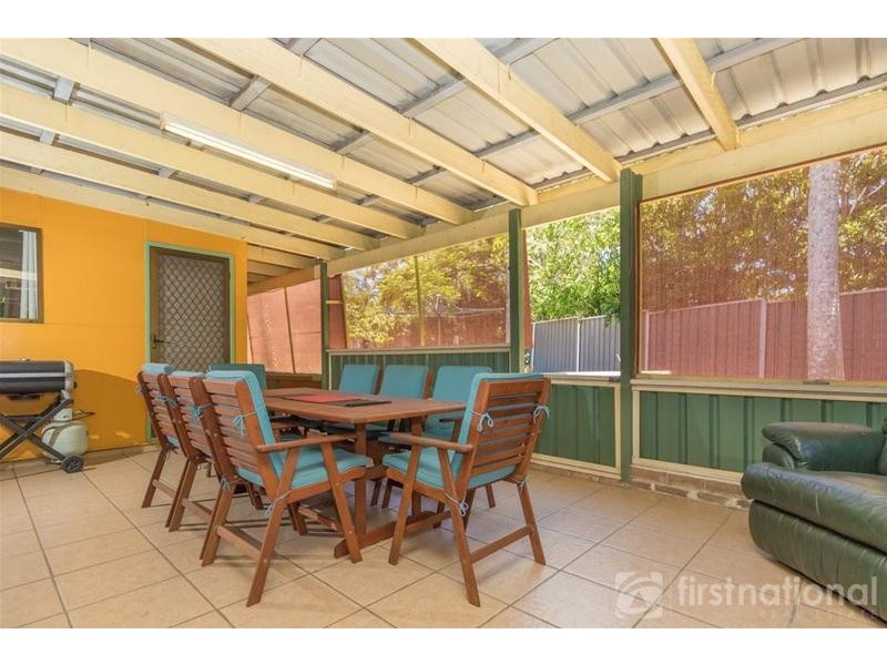 42 Willow Street, Albany Creek QLD 4035