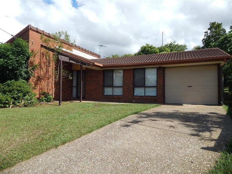 18 Hylacola Drive, Albany Creek QLD 4035