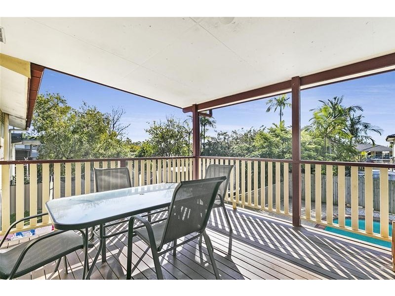 22 Crofty Street, Albany Creek QLD 4035