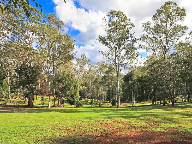 38 Roderick Street, Dayboro QLD 4521