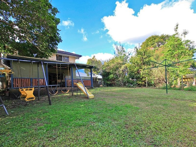 38 Roderick Street, Dayboro QLD 4521