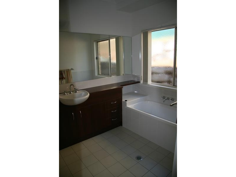 21 Bauple Street, Albany Creek QLD 4035