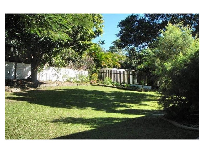 11 Bunya Park Drive, Eatons Hill QLD 4037