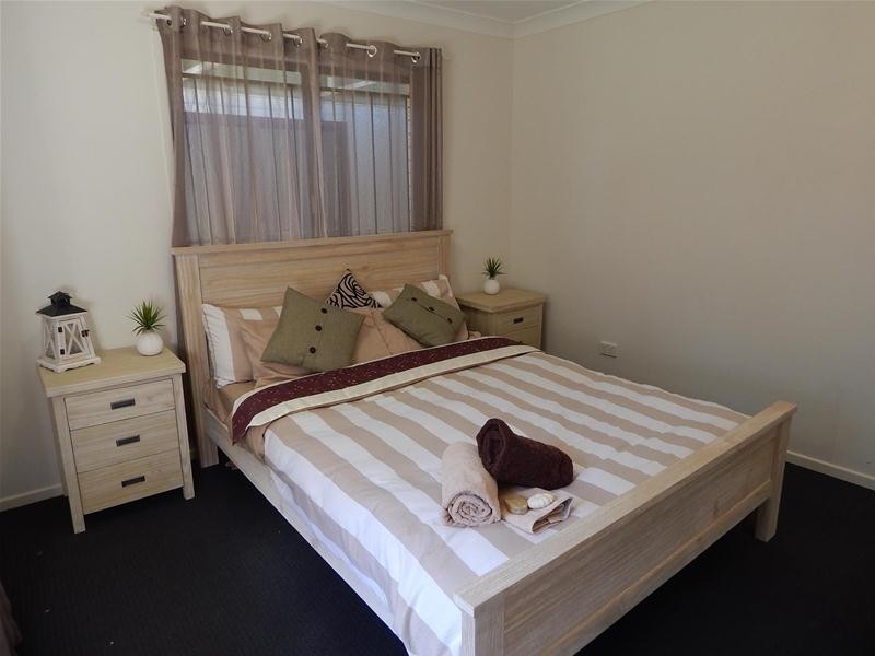 15 Jade Street, Albany Creek QLD 4035