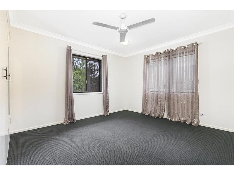 15 Jade Street, Albany Creek QLD 4035