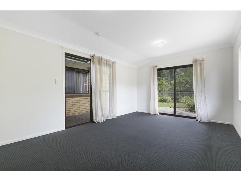 15 Jade Street, Albany Creek QLD 4035